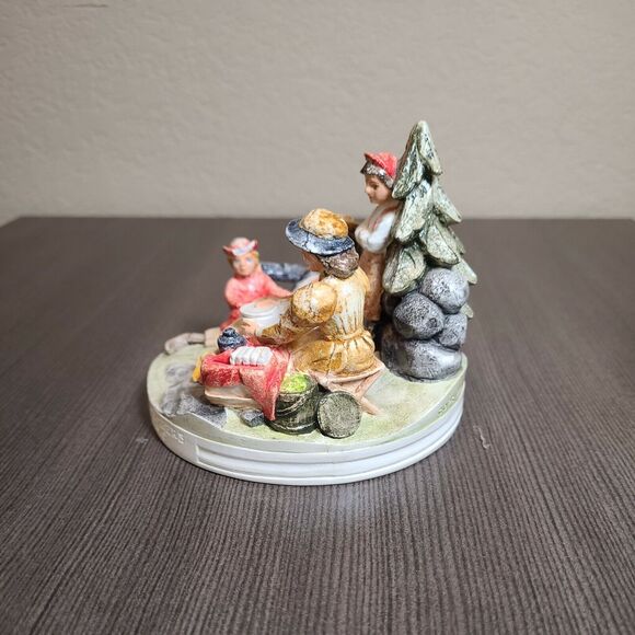 Vintage Sebastian Miniatures Family Picnic SML380 (1) 1980 - Picture 4 of 9